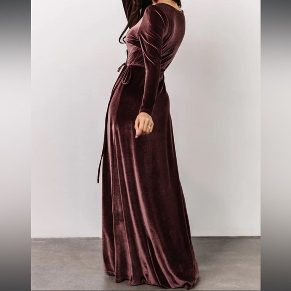 Baltic Born Esmeralda Wrap Velvet Dress Dusty Plum - Small - Picture 3 of 7